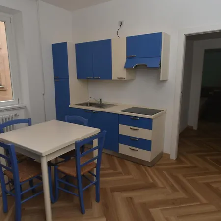 Centro Living Apartamento Colico