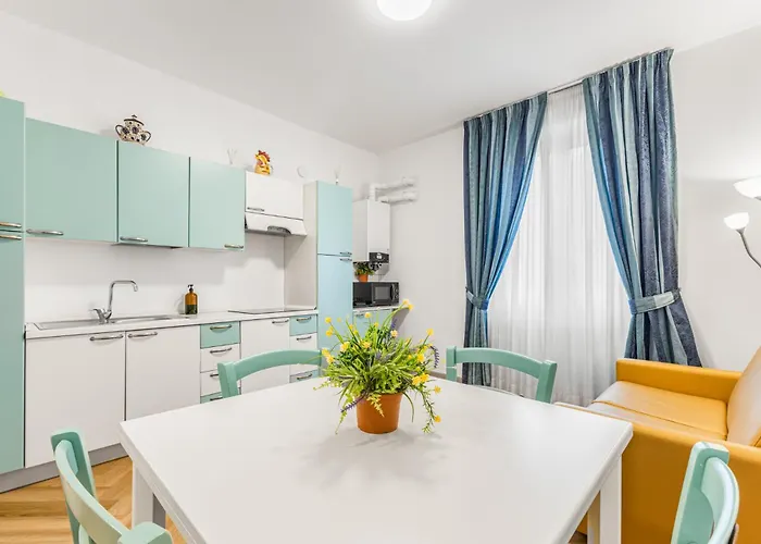 Casa Diego, Centro Living